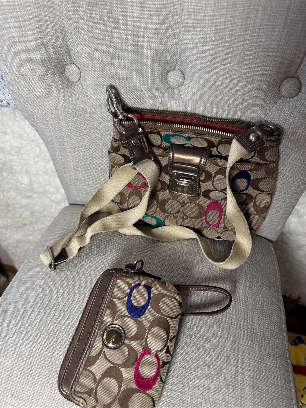 Coach Khaki Signature Crossbody with Multicolor 'C' Accents - Picture 11 of 13